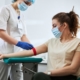 what is a phlebotomist?